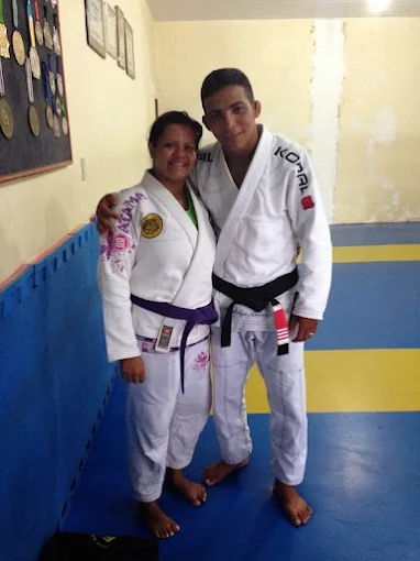 Rodrigo Aleixo e sua esposa